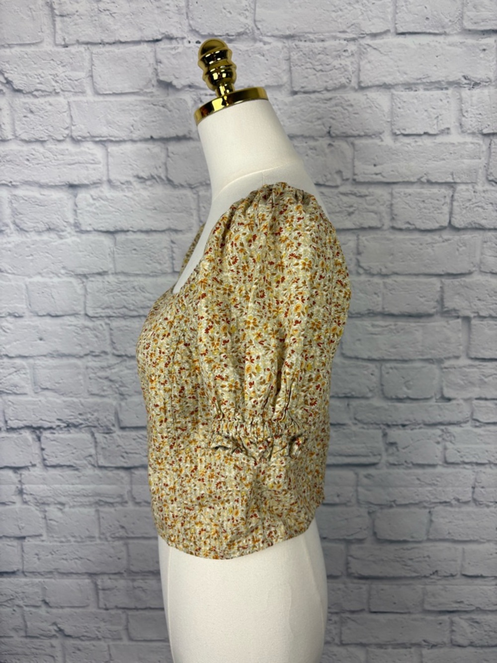 Madewell Hopewell Cottage Garden Puff Sleeve Crop Top in Sunfaded Sage size M - Picture 6 of 9